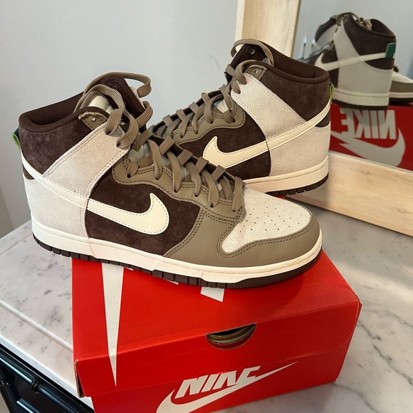 Nike Dunk High - Picture 5 of 6